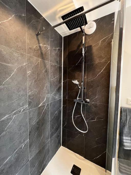 Appartement Richard Merrill 2 Personnes En Plein Centre Сент-Мер-Егліз Екстер'єр фото